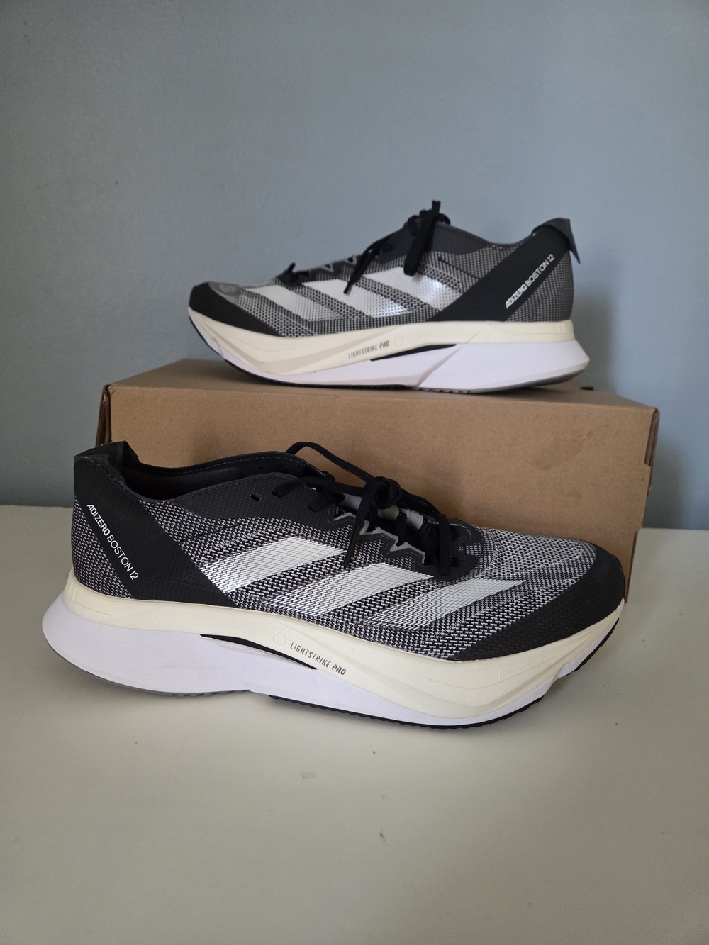 adidas Adizero Boston 12  Running Athletic Sneakers Black Carbon Size W9.5 M8.5